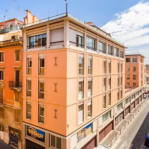 Bdc - Prestige 3bdr 3bath In Monti District , Roma Italia