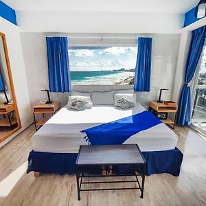 Paradise Beachfront & Nightlife Heart , Cancún México