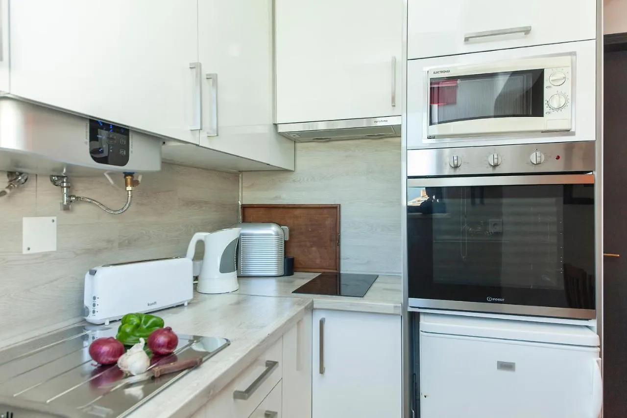 B12 - Pool And Sun Apartment Lagos 0*,